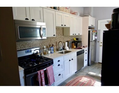 527 Massachusetts Ave unit B, Boston, MA 02118 - photo 4