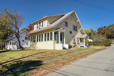 219 Pelham St, Methuen, MA 01844 - photo 3