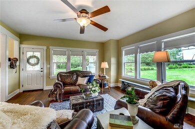 27126 Woodland Rd, Stanwood, WA 98292 - photo 5