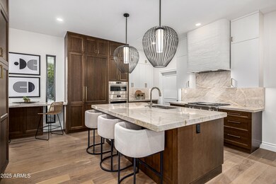 5642 N Scottsdale Rd, Paradise Valley, AZ 85253 - photo 6