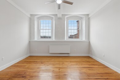 Fantastic Studio: 17-412