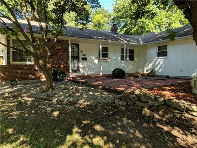 24 ft Covered Front Porch and Courtyard