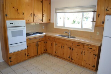 9521 Rawlins Way, Santee, CA 92071 - photo 3