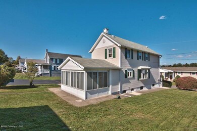 168 Chamberlain St, Wilkes Barre, PA 18705 - photo 3