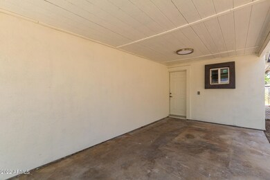 8228 N 9th St, Phoenix, AZ 85020 - photo 4