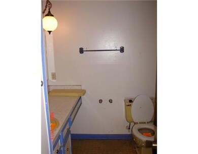 146 Wildwood Dr, Pineville, LA 71360 - photo 7