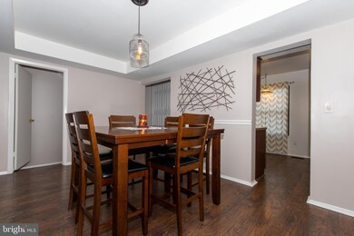 8 Bernadotte Ct, Parkville, MD 21234 - photo 4