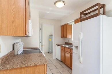 7335 Darien Rd-14