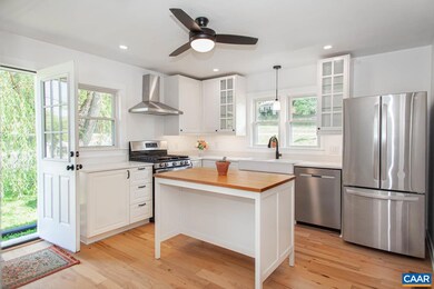 1075 Lyndhurst Rd, Waynesboro, VA 22980 - photo 4