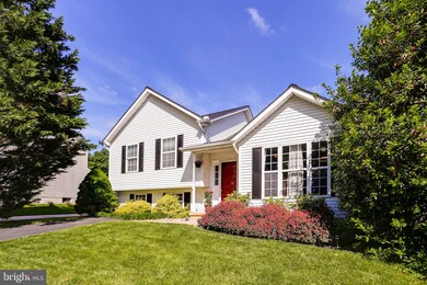 6317 Pitch Pine Ct, Sykesville, MD 21784 - photo 2