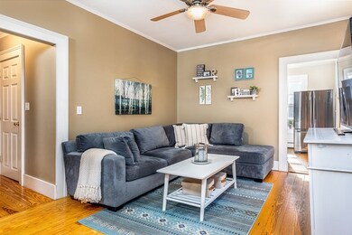 15 1/2 Williams St unit 1, Salem, MA 01970 - photo 4