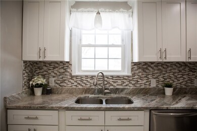 3 Hurlburt Ave, Johnston, RI 02919 - photo 5