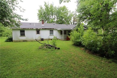 3624 S Beacon St, Muncie, IN 47302 - photo 6