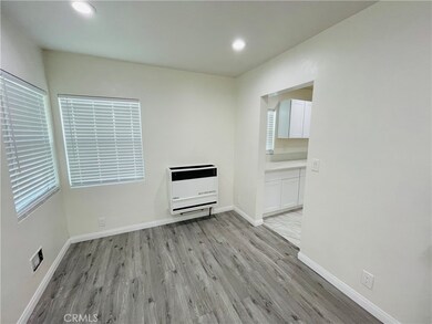 840 W 127th Place, Compton, CA 90222 - photo 7