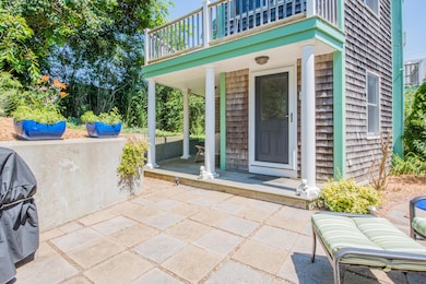 22 Conwell St unit UC, Provincetown, MA 02657 - photo 2