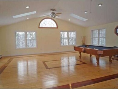 285 Albee Rd, Uxbridge, MA 01569 - photo 5