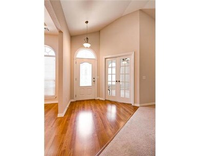 402 SW Duke Ave, Bentonville, AR 72712 - photo 2