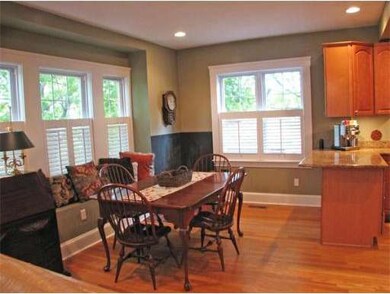 10 Richardson Ave unit 1, Arlington, MA 02476 - photo 3