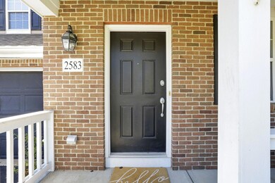 Exterior Front Entry