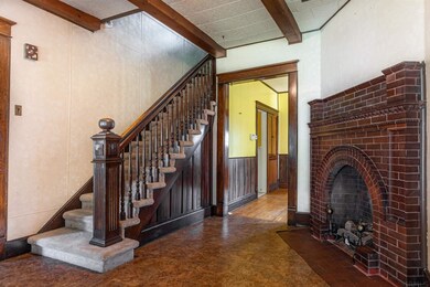 714 N Jackson St, Auburn, IN 46706 - photo 6