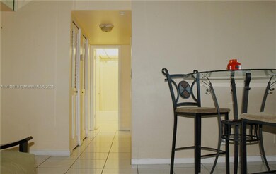 Hallway to bedrooms