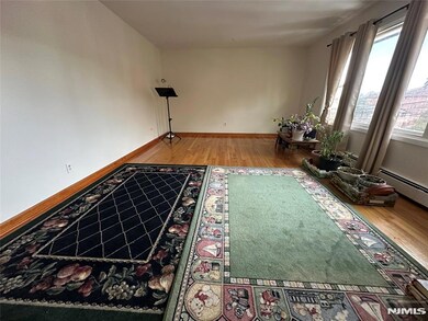 140 E Palisades Blvd unit 2nd fl, Palisades Park, NJ 07650 - photo 3