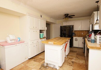 1681BennettsKitchen2