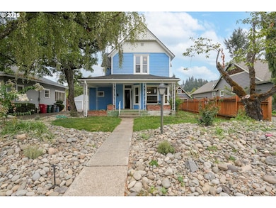 601 S Water St, Silverton, OR 97381 - photo 4