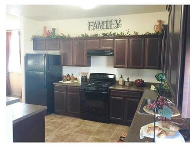 11413 Flor Liatris Dr, Socorro, TX 79927 - photo 7