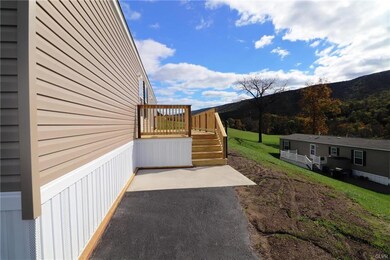 36 Hillside Place unit 36, Kunkletown, PA 18058 - photo 2