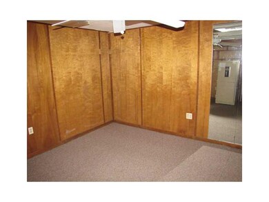 6399 Douglas St, Pittsburgh, PA 15217 - photo 6