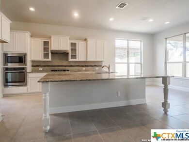 929 Carriage Loop, New Braunfels, TX 78132 - photo 7