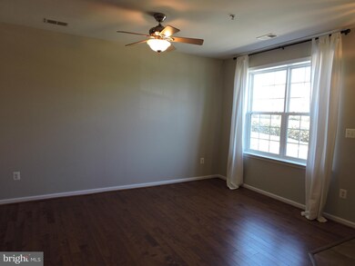 22743 Settlers Trail Terrace unit 15C, Ashburn, VA 20148 - photo 4