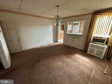 2925 Kirk Ave, Baltimore, MD 21218 - photo 5