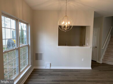 2013 Cooper Point Ct, Odenton, MD 21113 - photo 6