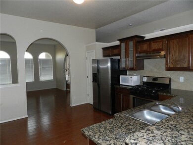 764 Desert Sage Dr, Horizon City, TX 79928 - photo 2