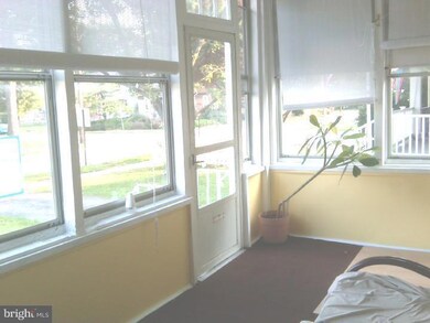 104 N Llanwellyn Ave, Glenolden, PA 19036 - photo 4