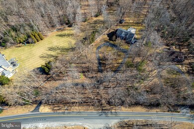 12406 Henderson Rd, Clifton, VA 20124 - photo 3