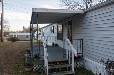 Quaint covered front porch