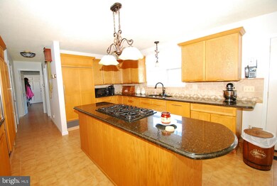 2323 Prices Distillery Rd, Clarksburg, MD 20871 - photo 4