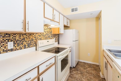 unlisted-address, Kissimmee, FL 34741 - photo 5