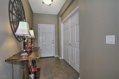 7382 W Silver Spring Way-large-007-015-E