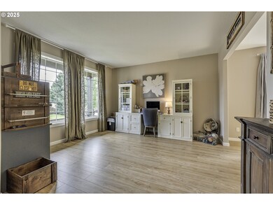 1131 N Madison St, Lafayette, OR 97127 - photo 4