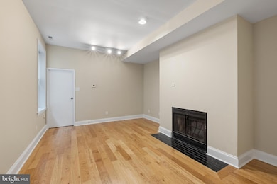 1716 Wallace St unit 202, Philadelphia, PA 19130 - photo 6