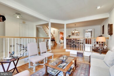 10804 Brewer House Rd, Rockville, MD 20852 - photo 4