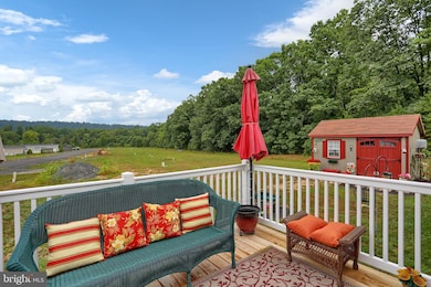 39 Meadowview Dr, New Bloomfield, PA 17068 - photo 5