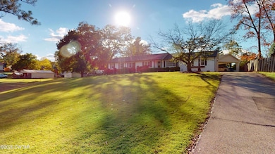 1903-Glen-Oaks-Ln-10312025_110616