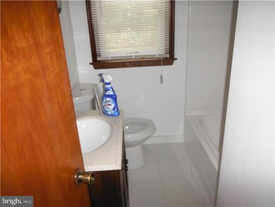 3813 Schuylkill Rd, Spring City, PA 19475 - photo 7