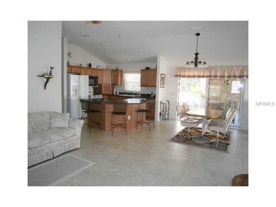 7233 SE 172nd Hazelwood Loop, The Villages, FL 32162 - photo 5