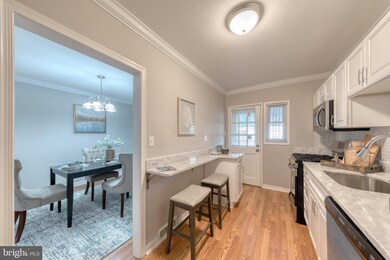 1112 Lyndhurst St, Baltimore, MD 21229 - photo 7